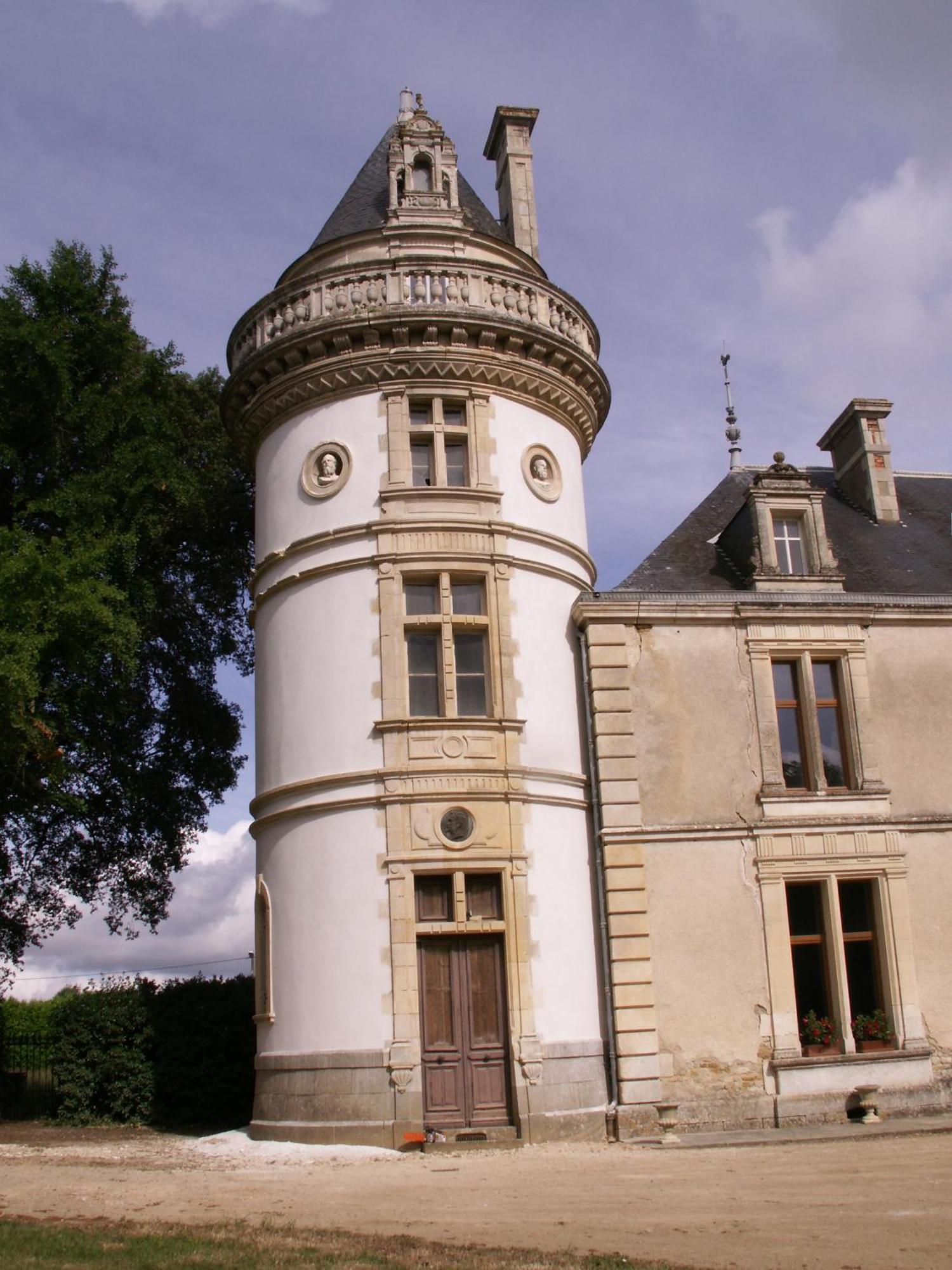 Saint-Cyr-en-Talmondais Chateau De La Court D'Aron מראה חיצוני תמונה