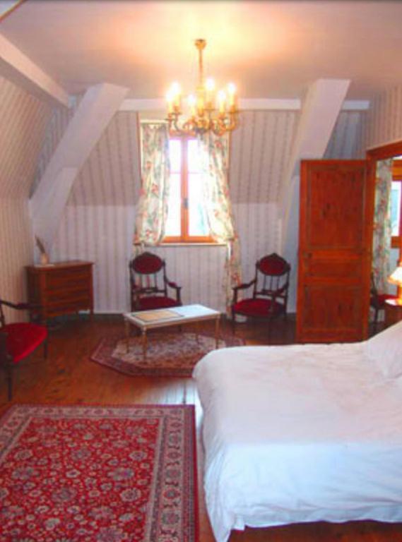 Saint-Cyr-en-Talmondais Chateau De La Court D'Aron חדר תמונה