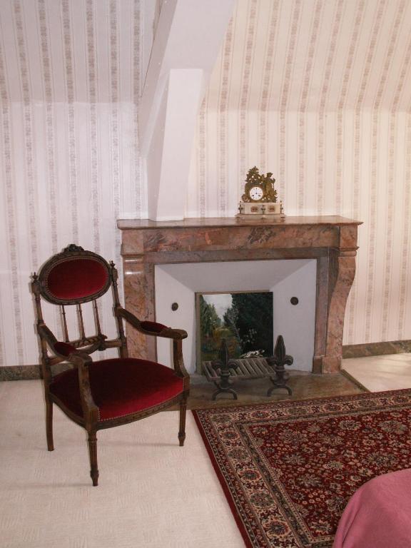 Saint-Cyr-en-Talmondais Chateau De La Court D'Aron מראה חיצוני תמונה